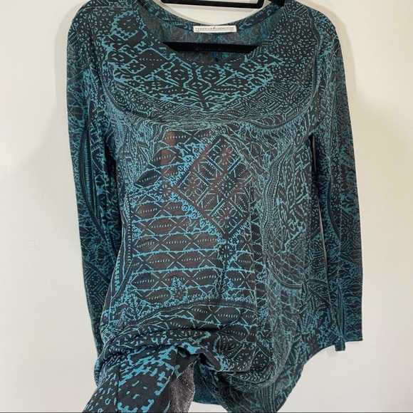 Peruvian Connection Balinese Burnout Long Sleeve Semi Sheer Print Blue XS / S - Picture 3 of 7